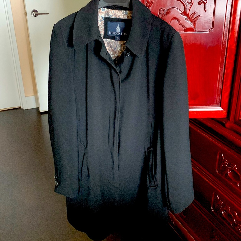 London Fog trench coat - new